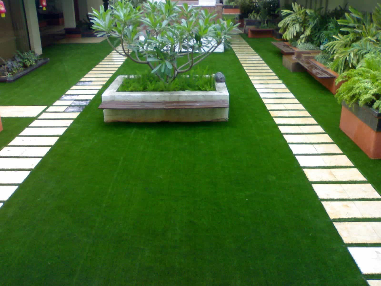 Artificial Grass and Artificial Plant Installation1