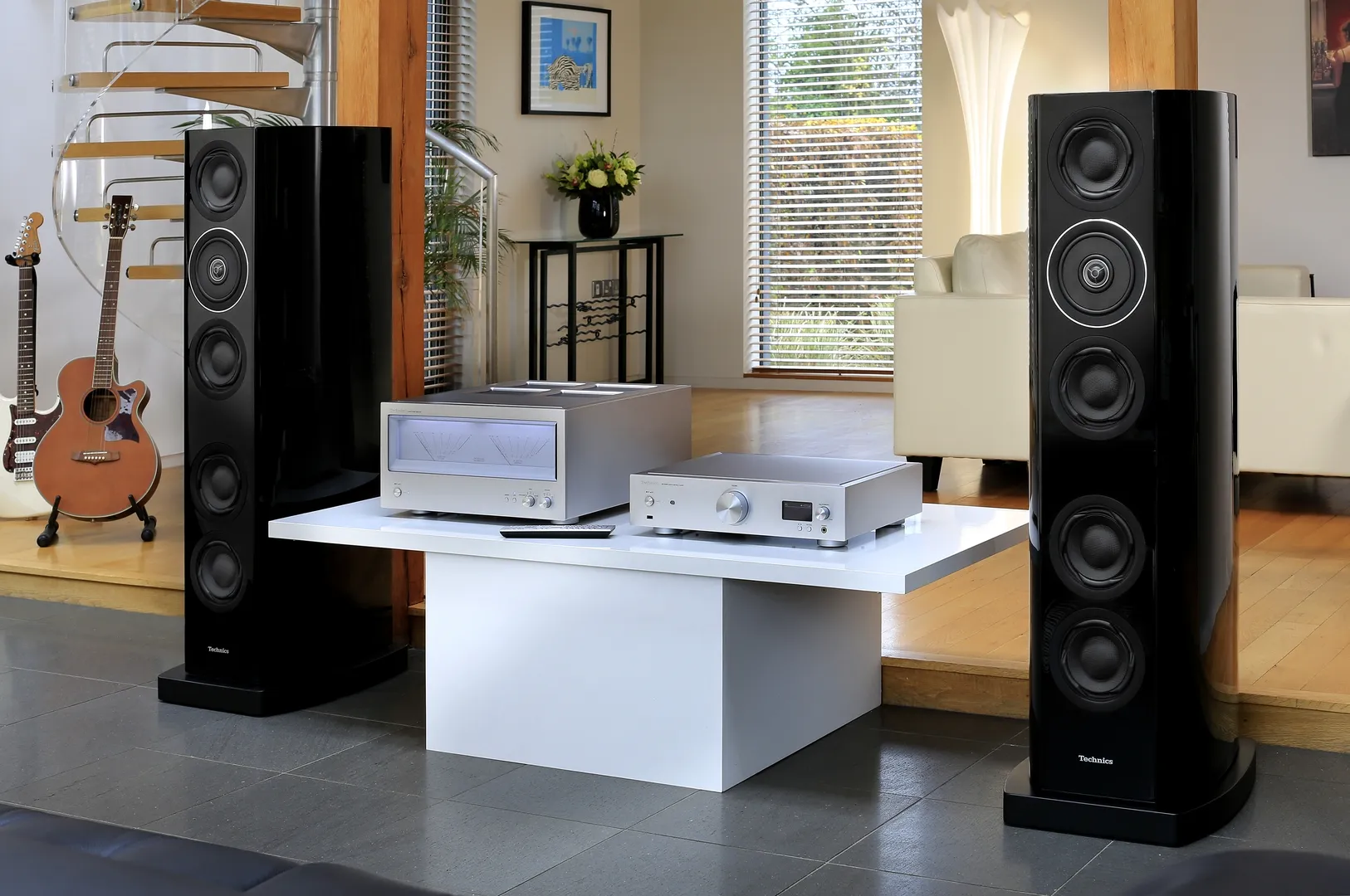Speakers & Audio Systems