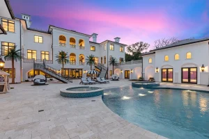 How to Create a Luxury Outdoor Space in Westlake, TX