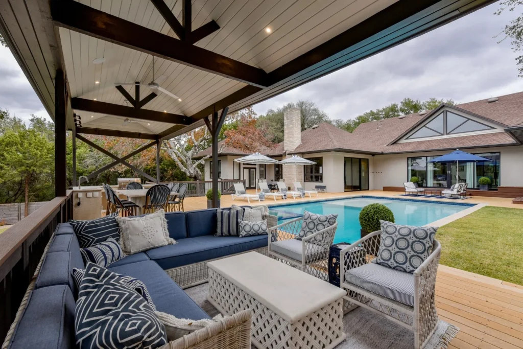 How to Create a Luxury Outdoor Space in Westlake-TX